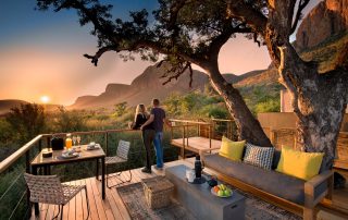 Marataba-South-Africa_Thabametsi-Treehouse_3_Lounge-Dining-Area