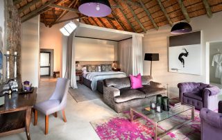 Chitwa-Xscape4u-Charlsey-suites-bedroom-Sabi-Sand-Game-Reserve