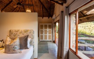 Marks-Camp-Xscape4u-Family-room-Lalibela-Game-Reserve