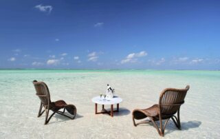 Coral-Lodge-Beach-Deck-chairs-Mozambique-Xscape4u